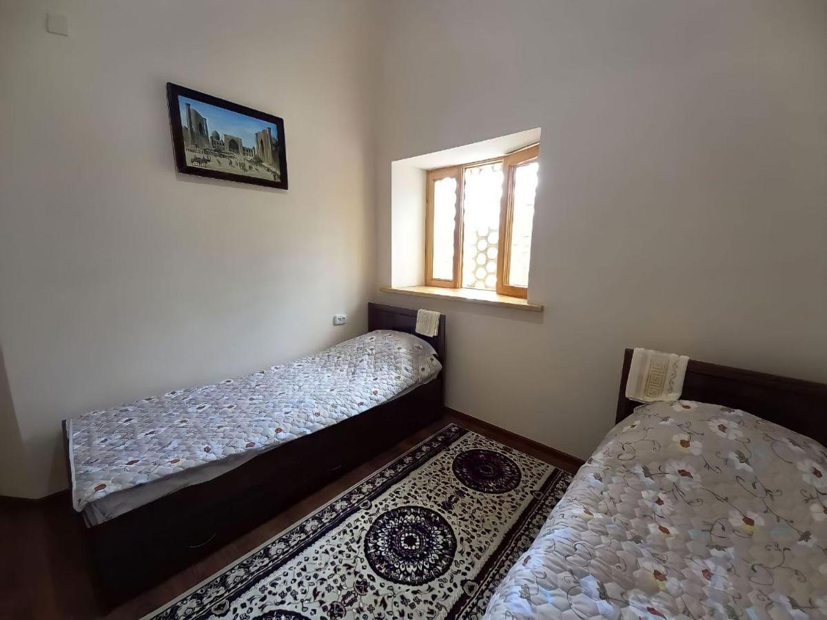 Rassom Hostel Samarkand Buitenkant foto
