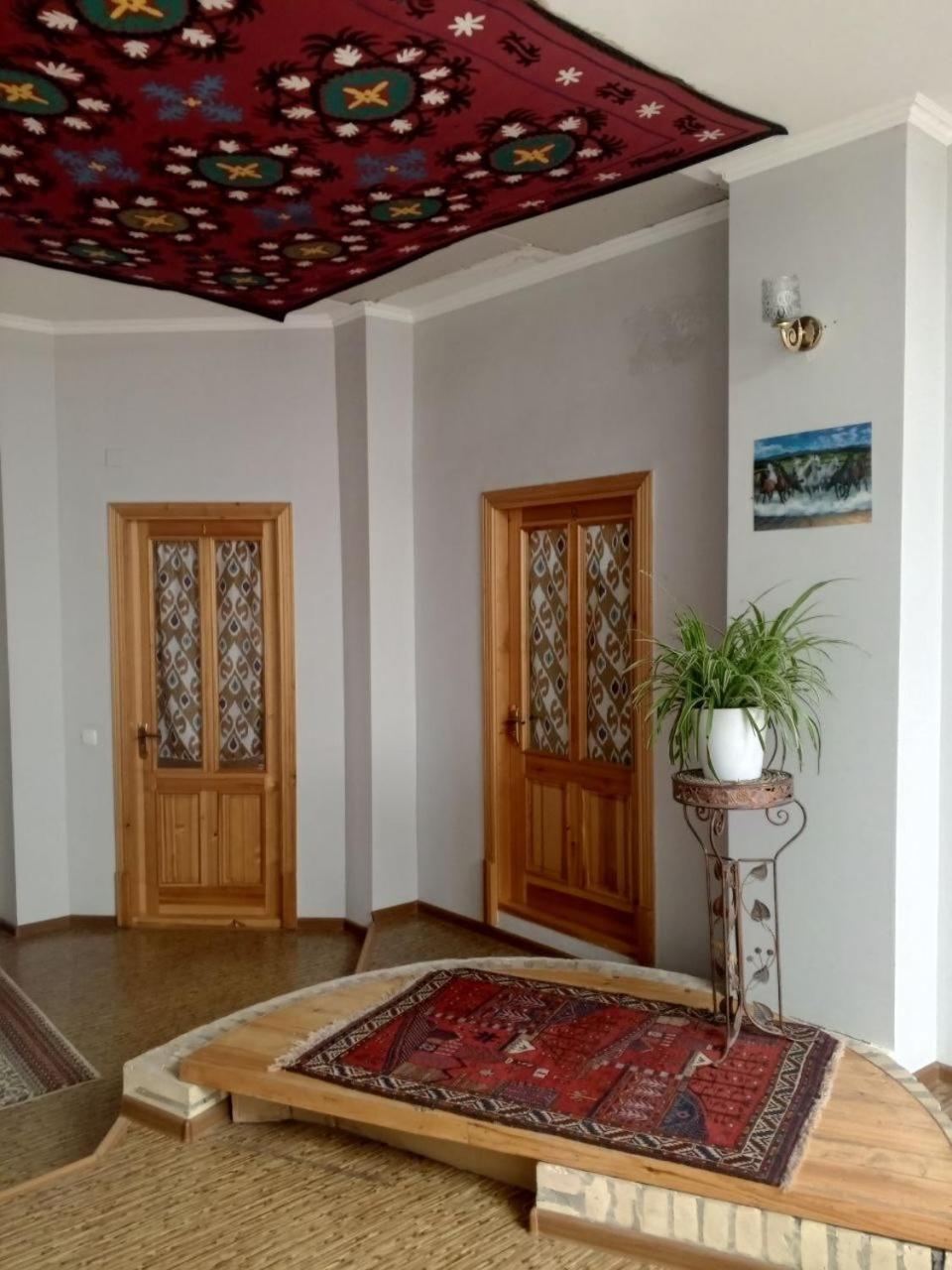 Rassom Hostel Samarkand Buitenkant foto